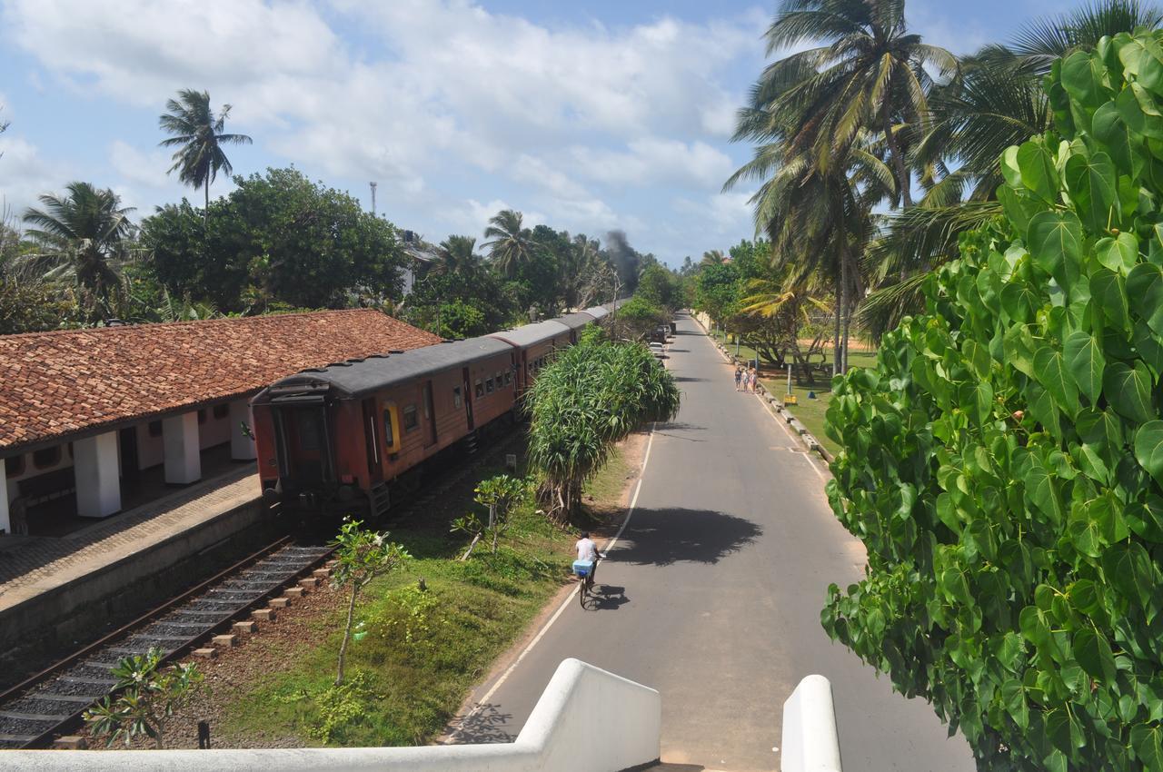 Bentota Orchid House Bed and Breakfast Buitenkant foto